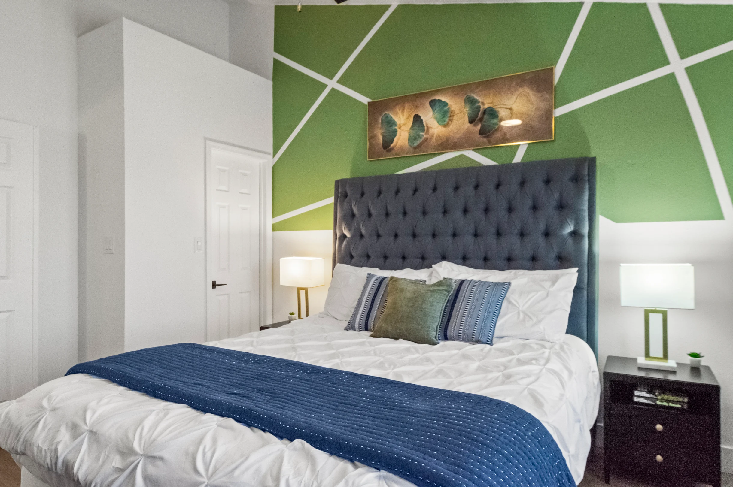 Condo in Scottsdale property photo 1