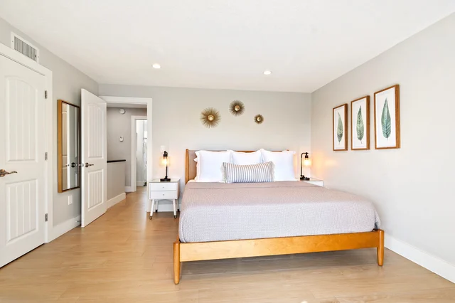 Bedroom 3 image 1