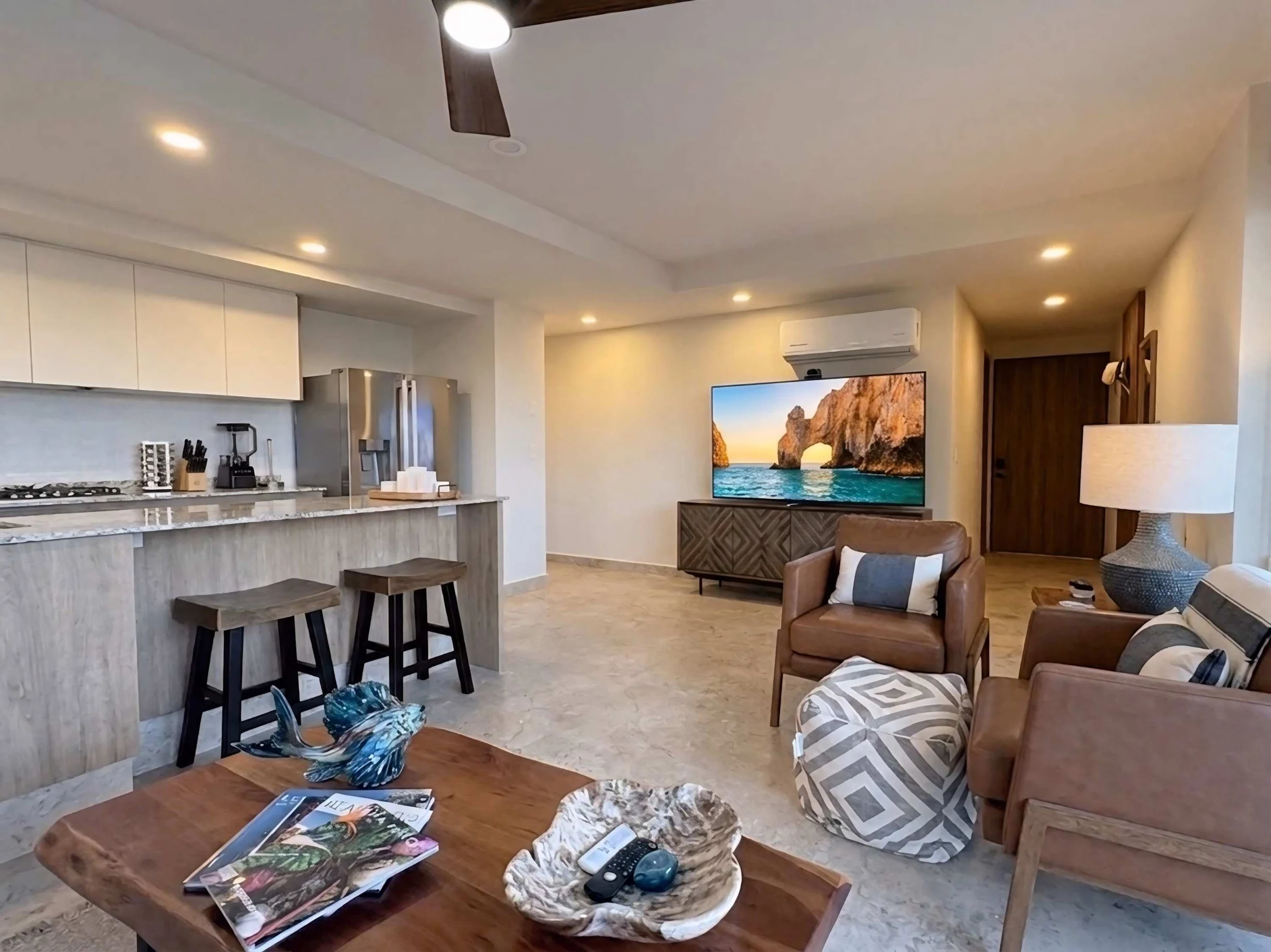 Condo in Cabo San Lucas property photo 1