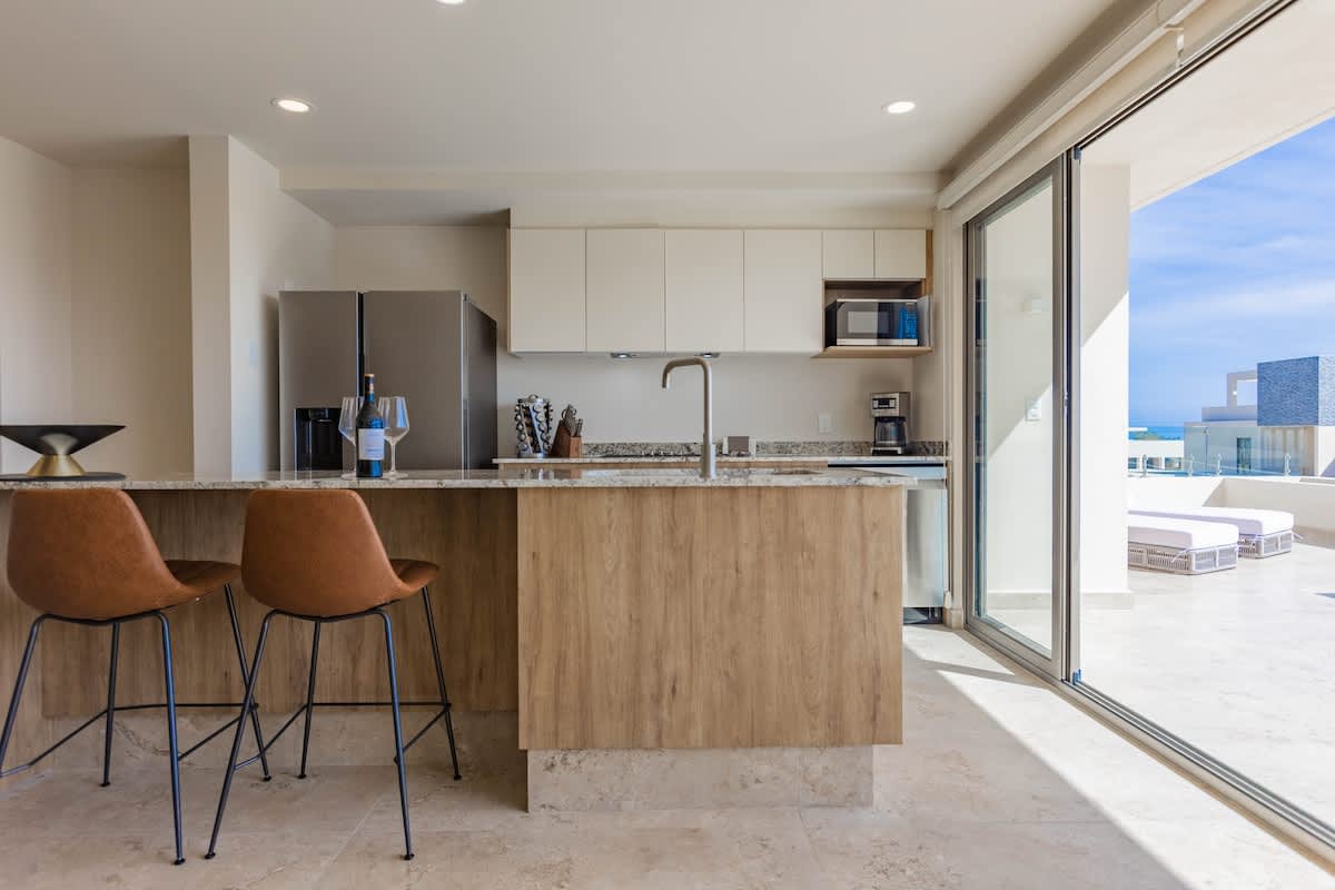 Apartment in Los Cerritos property photo 3