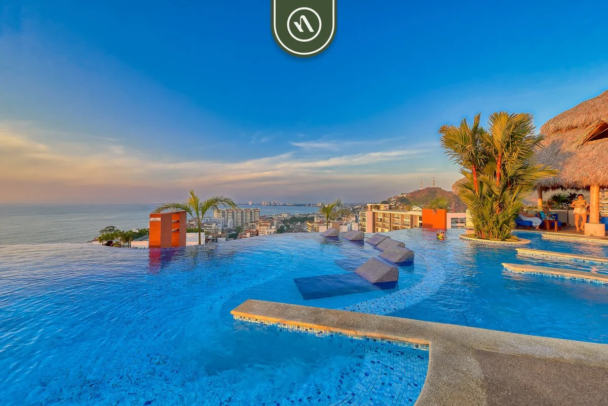 Condo in Puerto Vallarta property photo 3