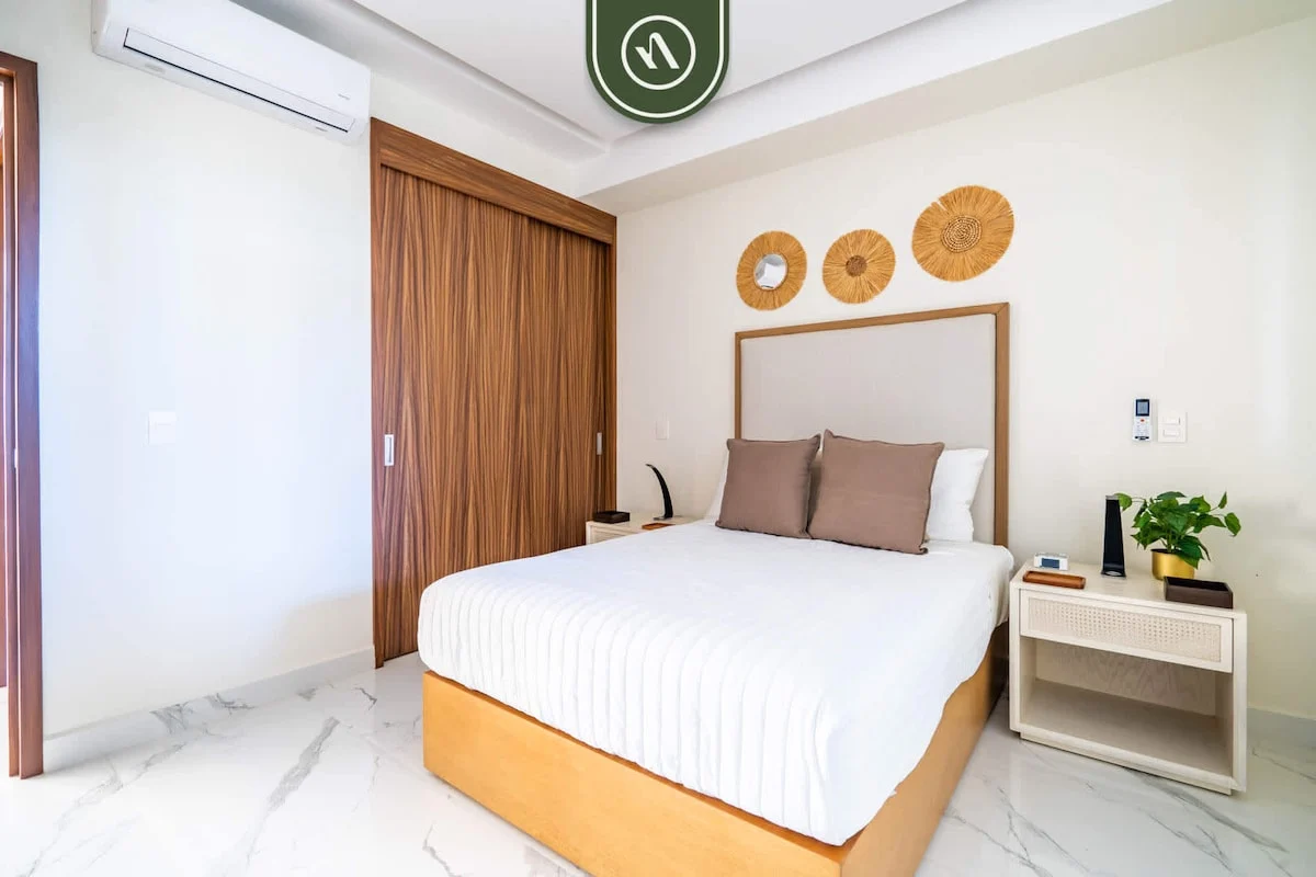 Bedroom 3 image 1