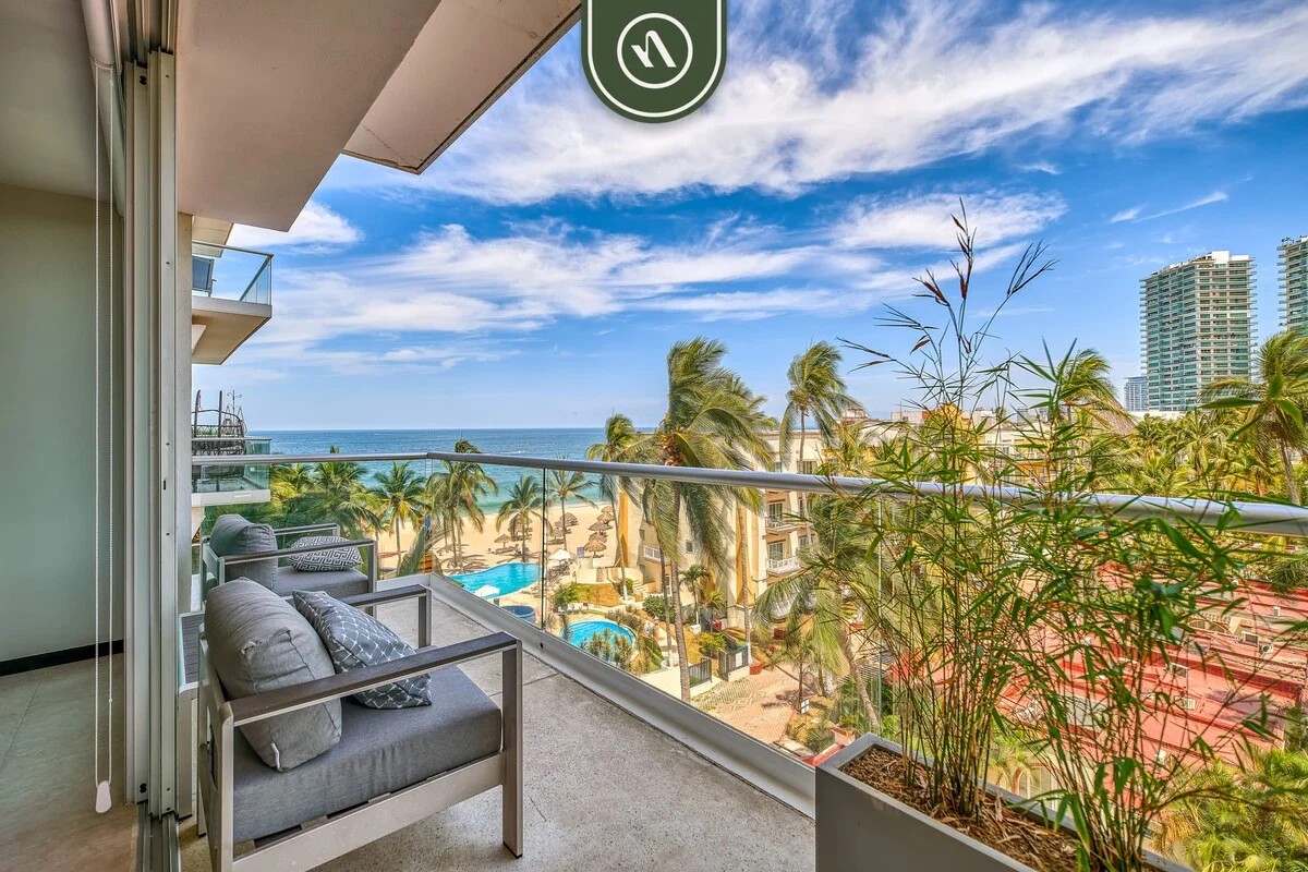 Condo in Puerto Vallarta property photo 2