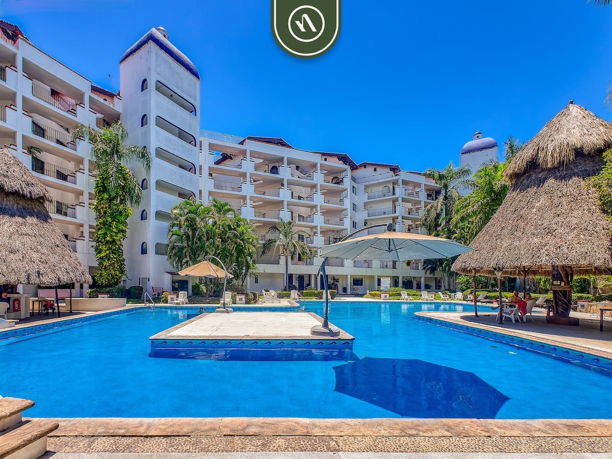 Condo in Puerto Vallarta property photo 2