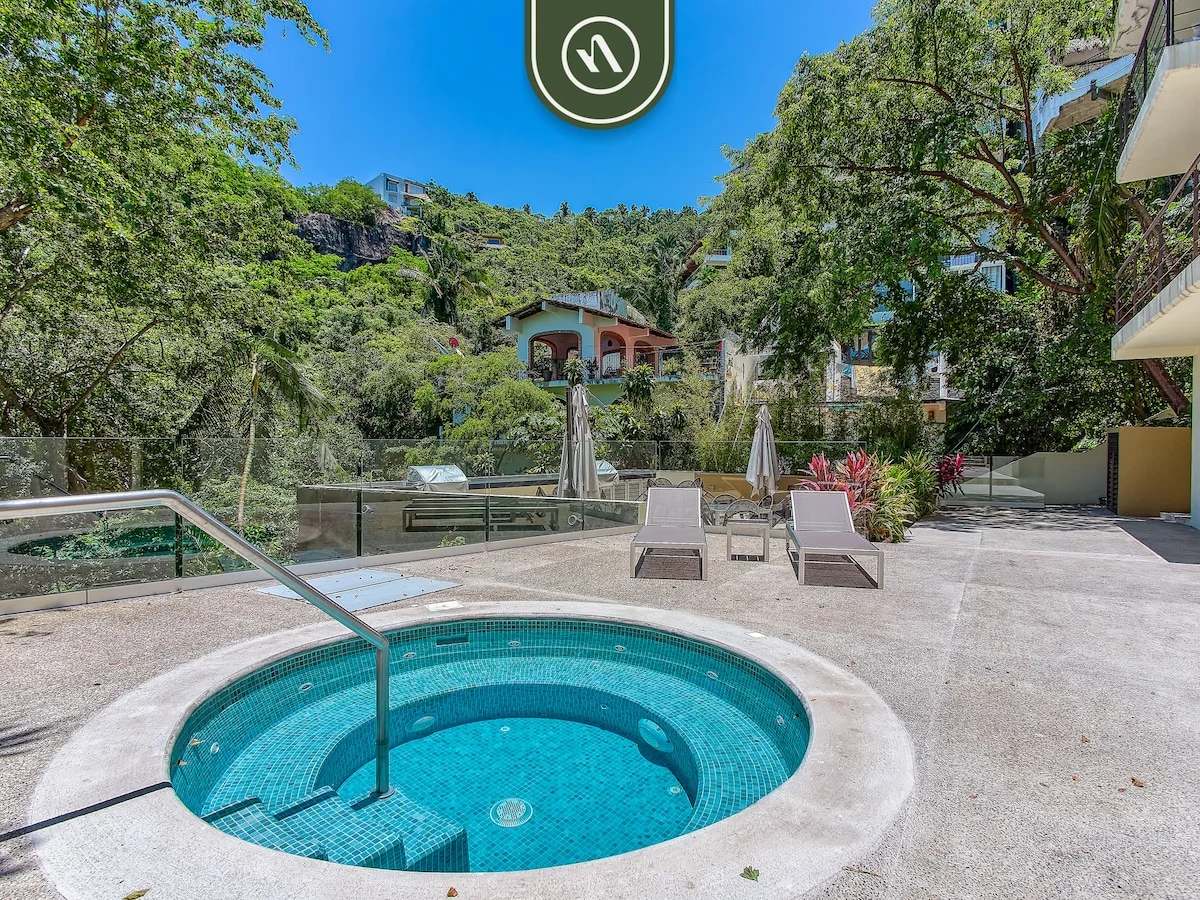 Condo in Puerto Vallarta property photo 4