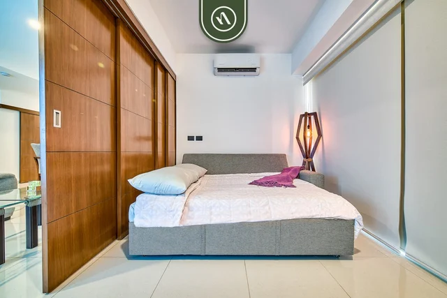 Bedroom 1 image 1