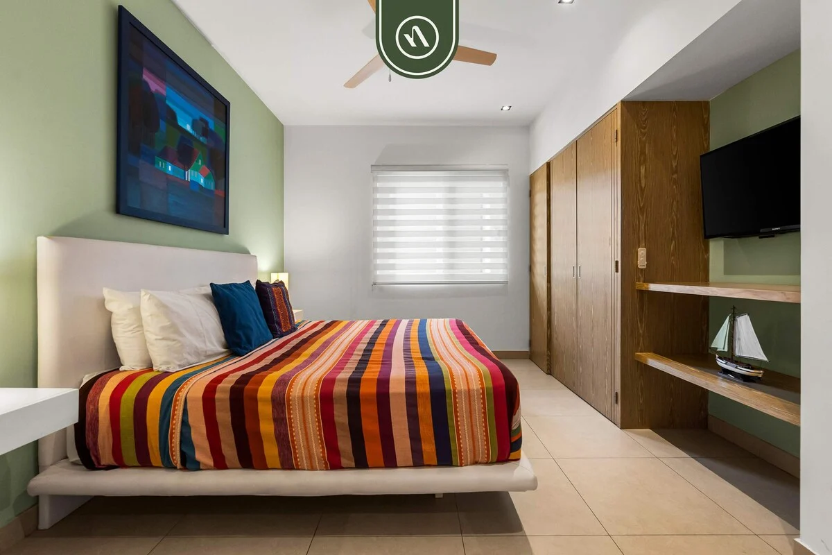 Bedroom 1 image 1