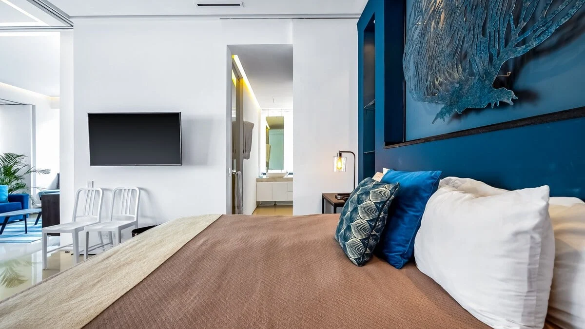 Bedroom 1 image 1