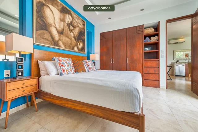Bedroom 1 image 1