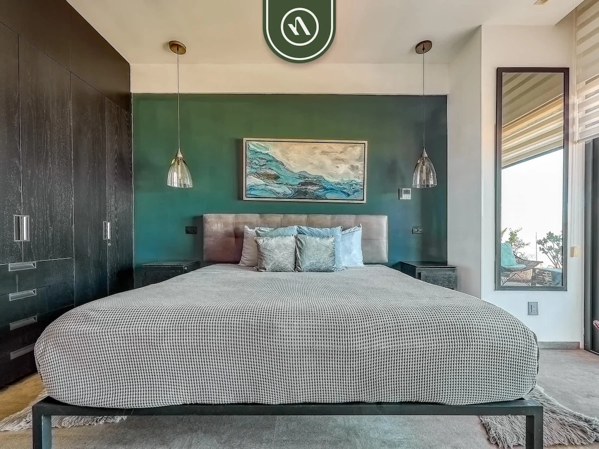 Bedroom 1 image 1