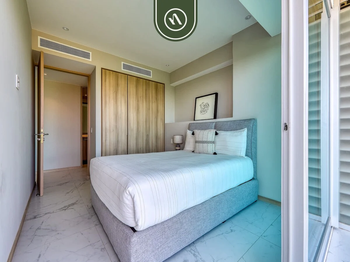 Bedroom 1 image 1