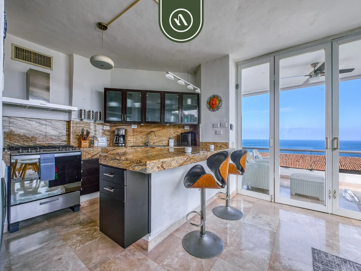 Condo in Puerto Vallarta property photo 3