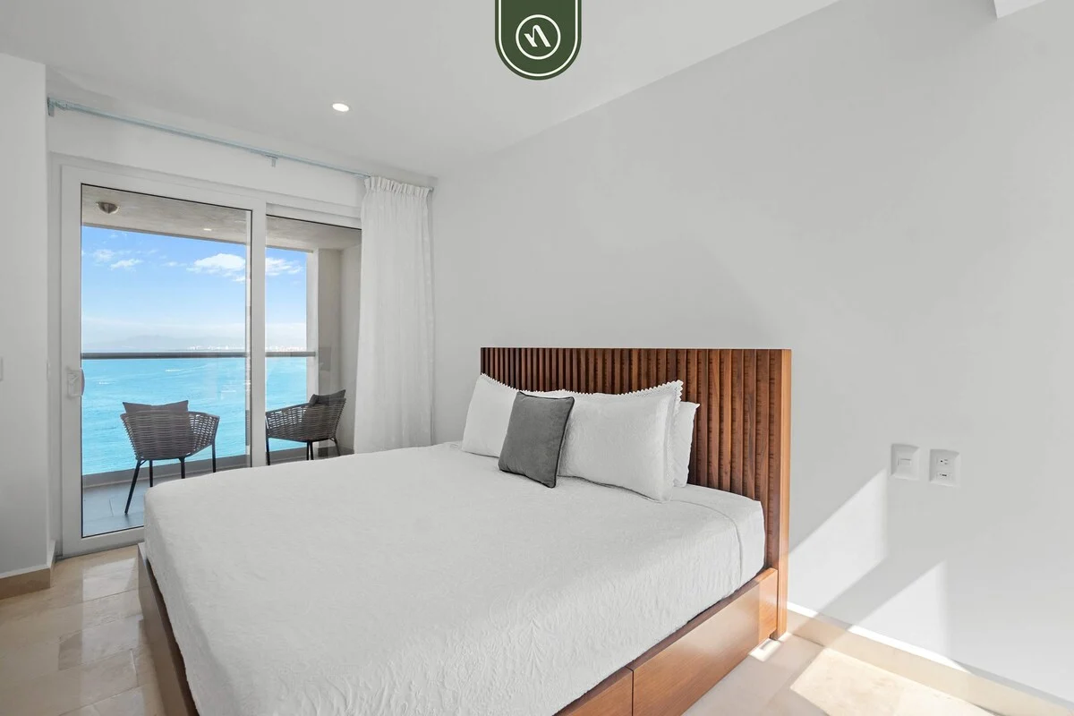 Condo in Puerto Vallarta property photo 4