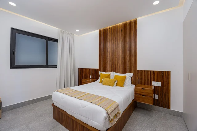 Bedroom 3 image 1