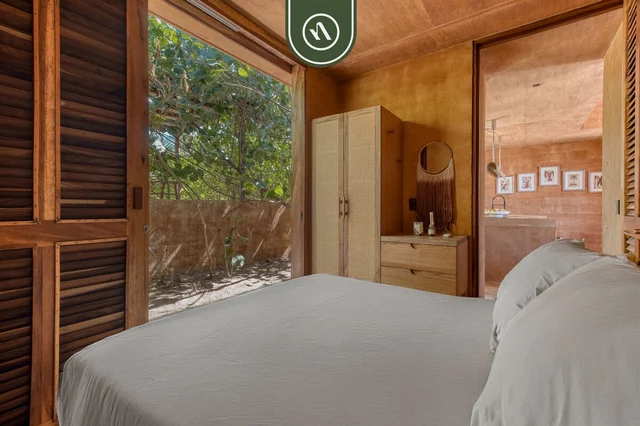 Bedroom 1 image 1