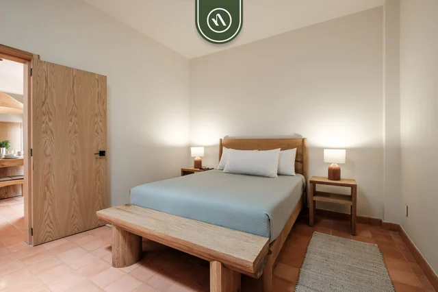 Bedroom 1 image 1