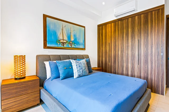 Bedroom 1 image 1