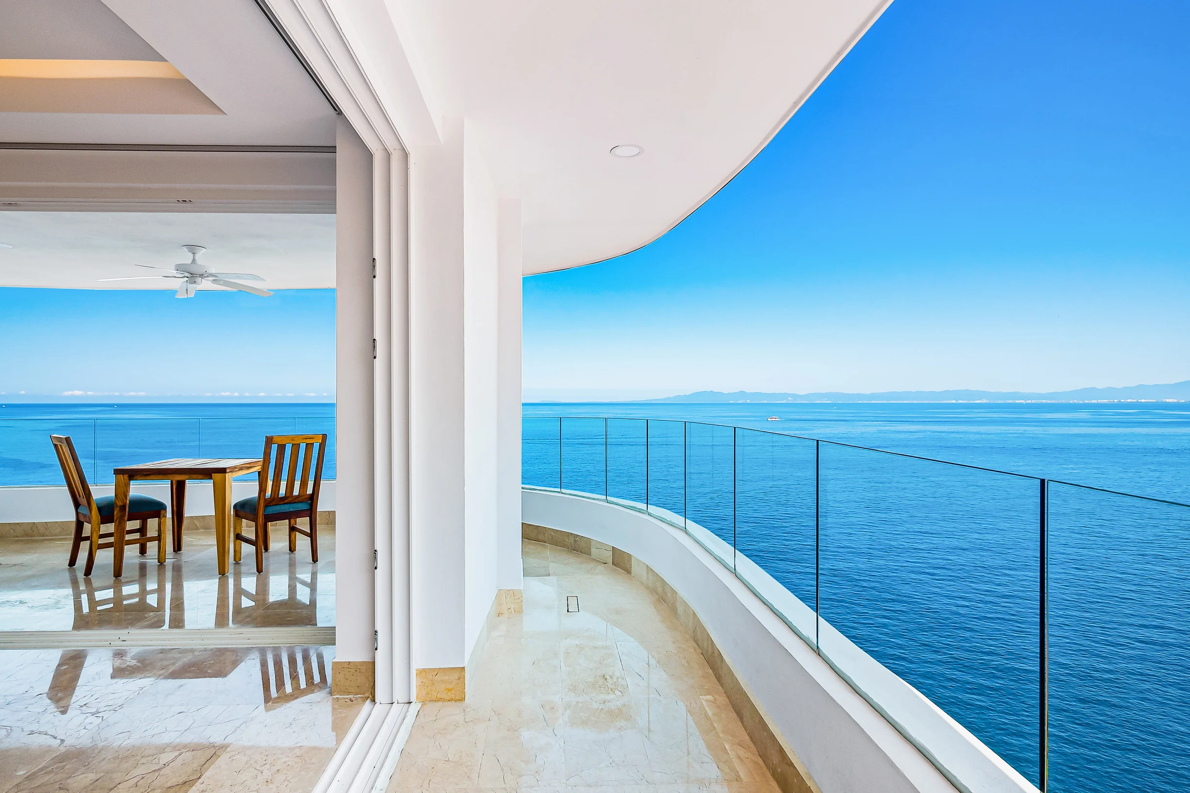 Condo in Puerto Vallarta property photo 2