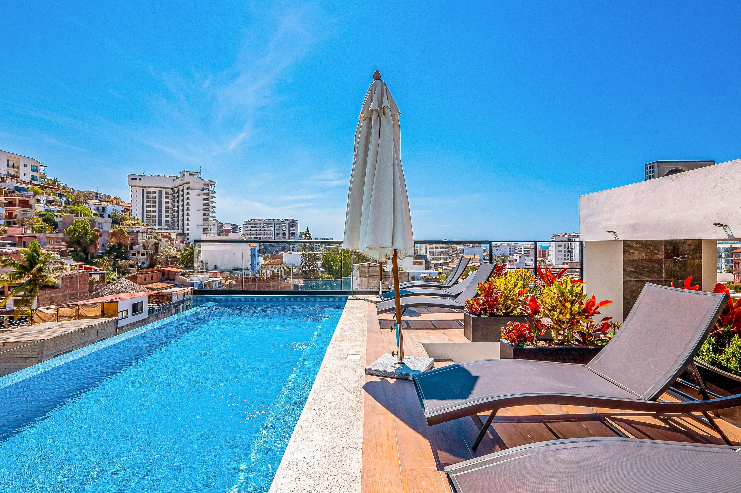 Condo in Puerto Vallarta property photo 2