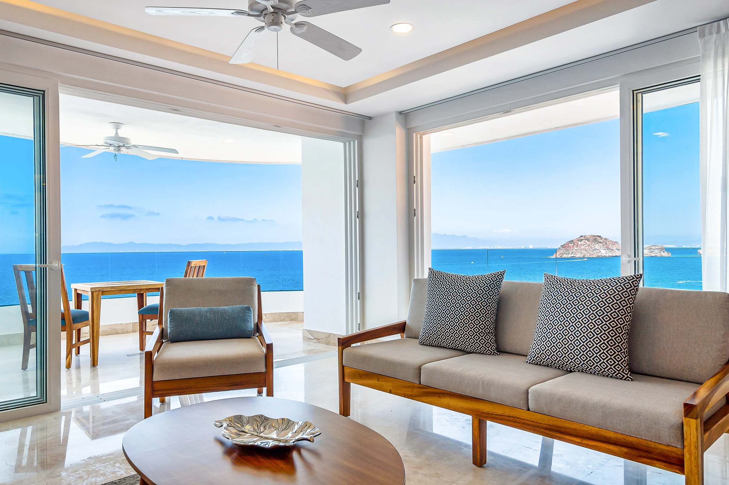 Condo in Puerto Vallarta property photo 3