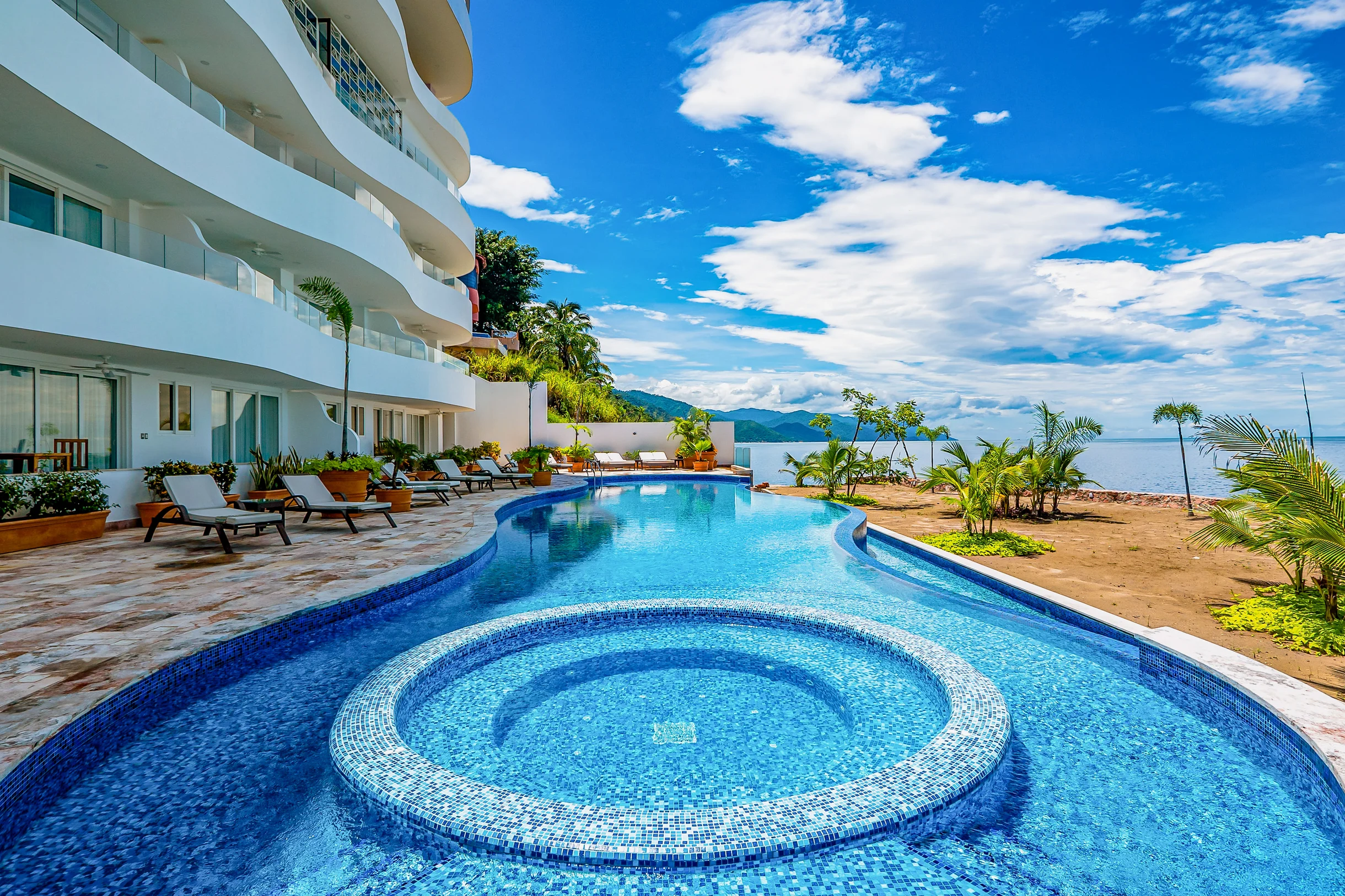 Condo in Puerto Vallarta property photo 2