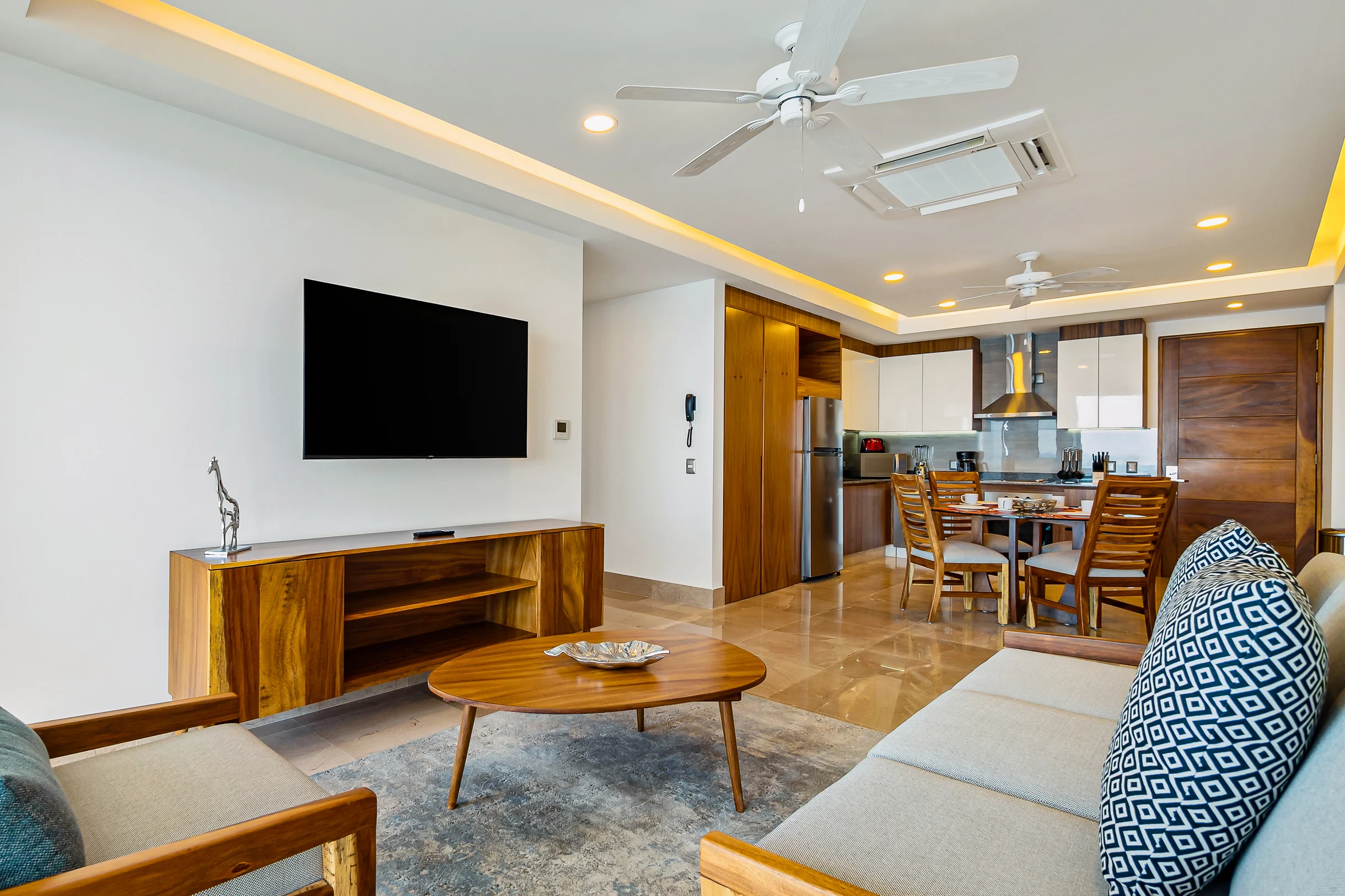 Condo in Puerto Vallarta property photo 4