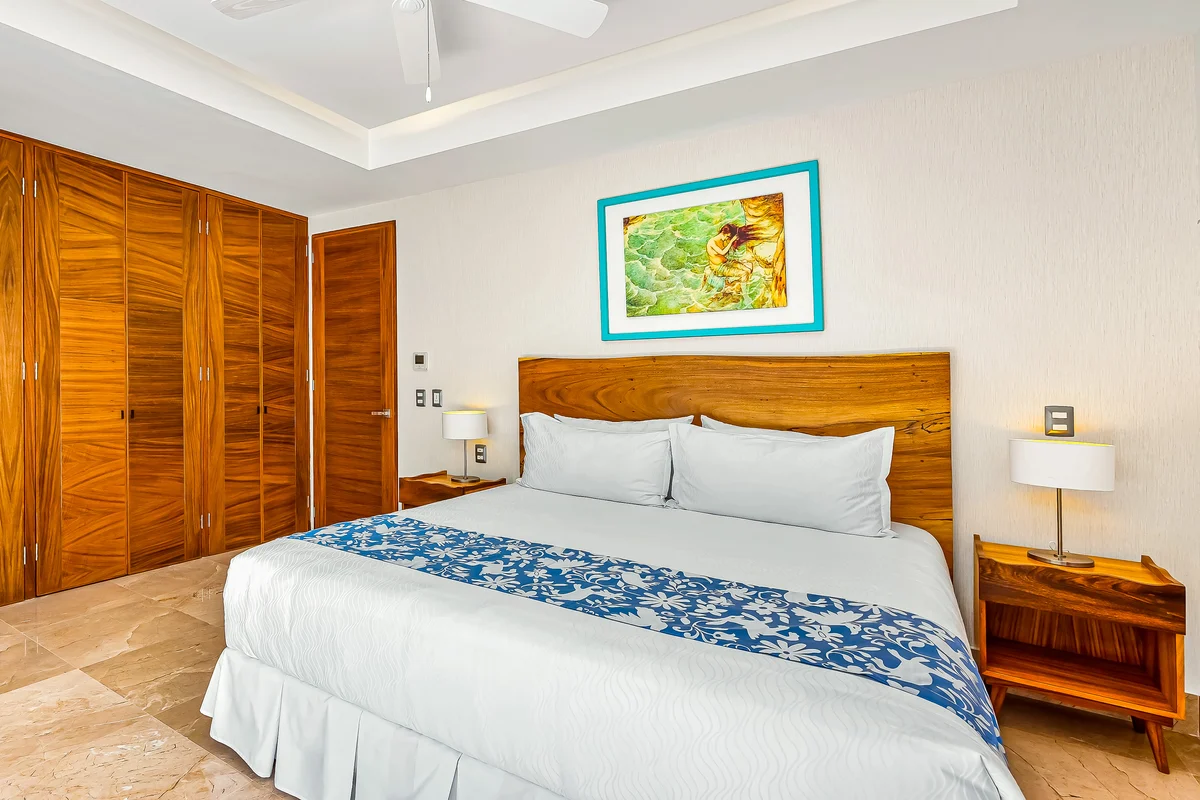 Bedroom 1 image 1