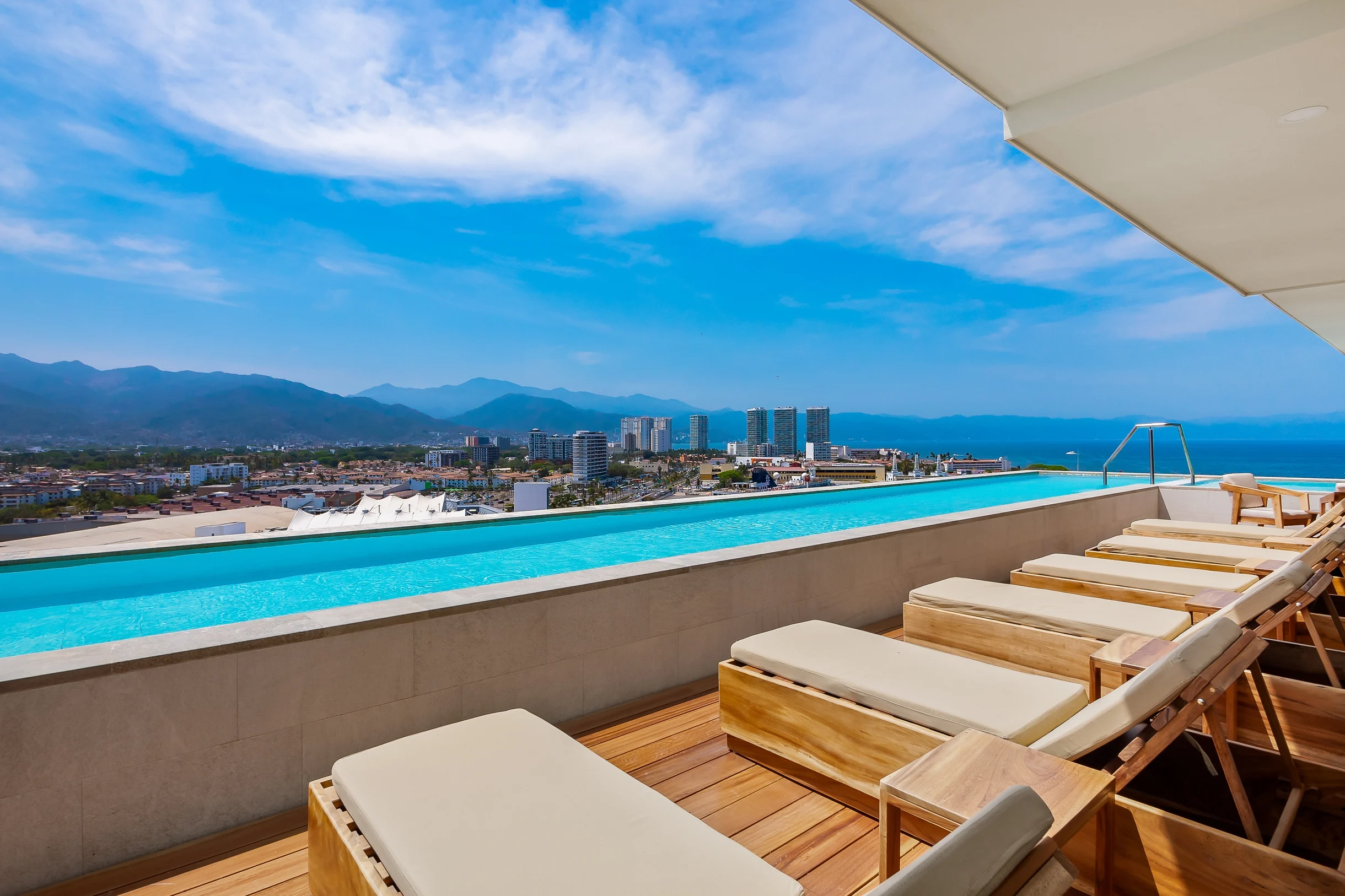 Condo in Puerto Vallarta property photo 2