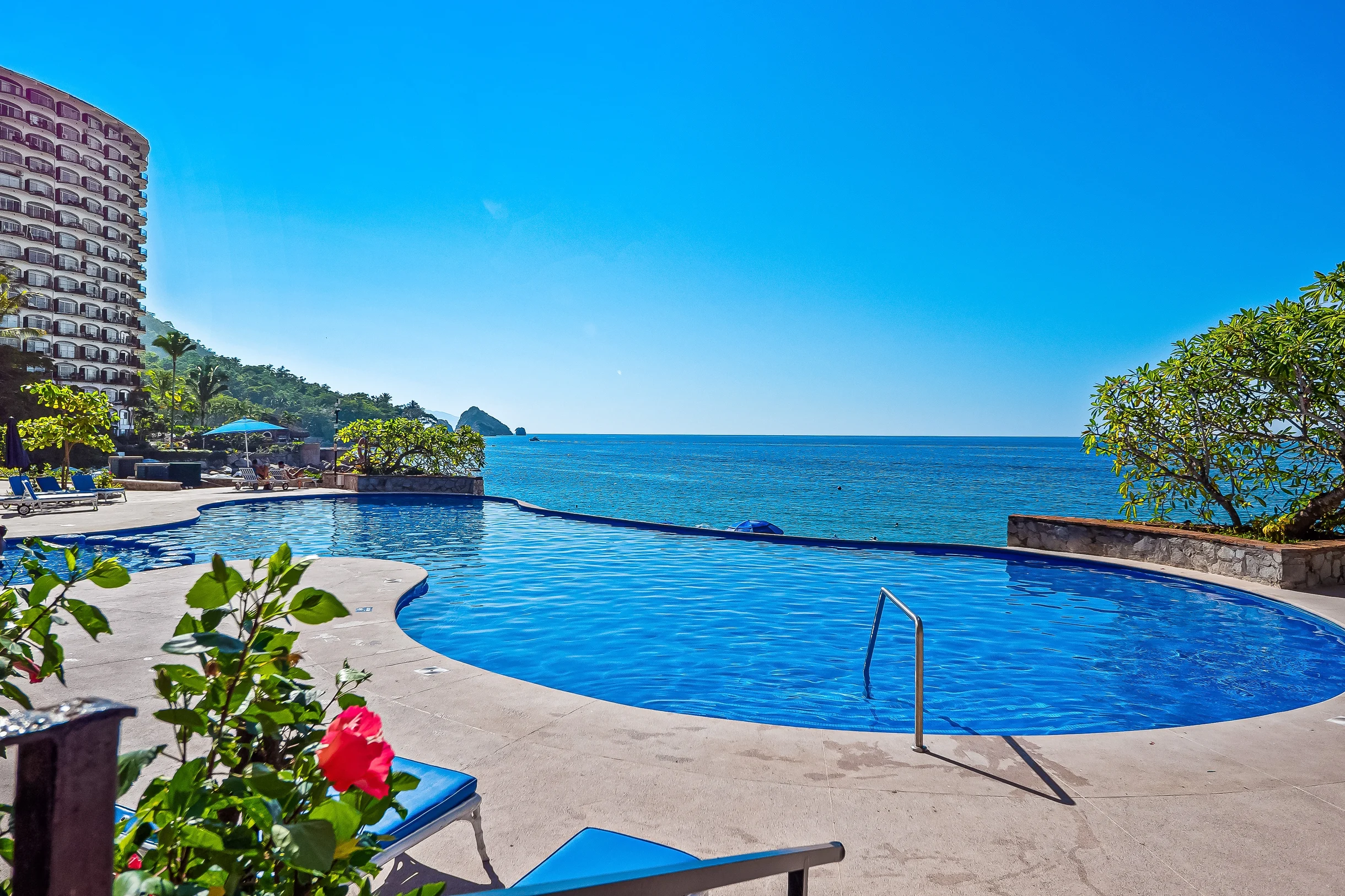 Condo in Puerto Vallarta property photo 2