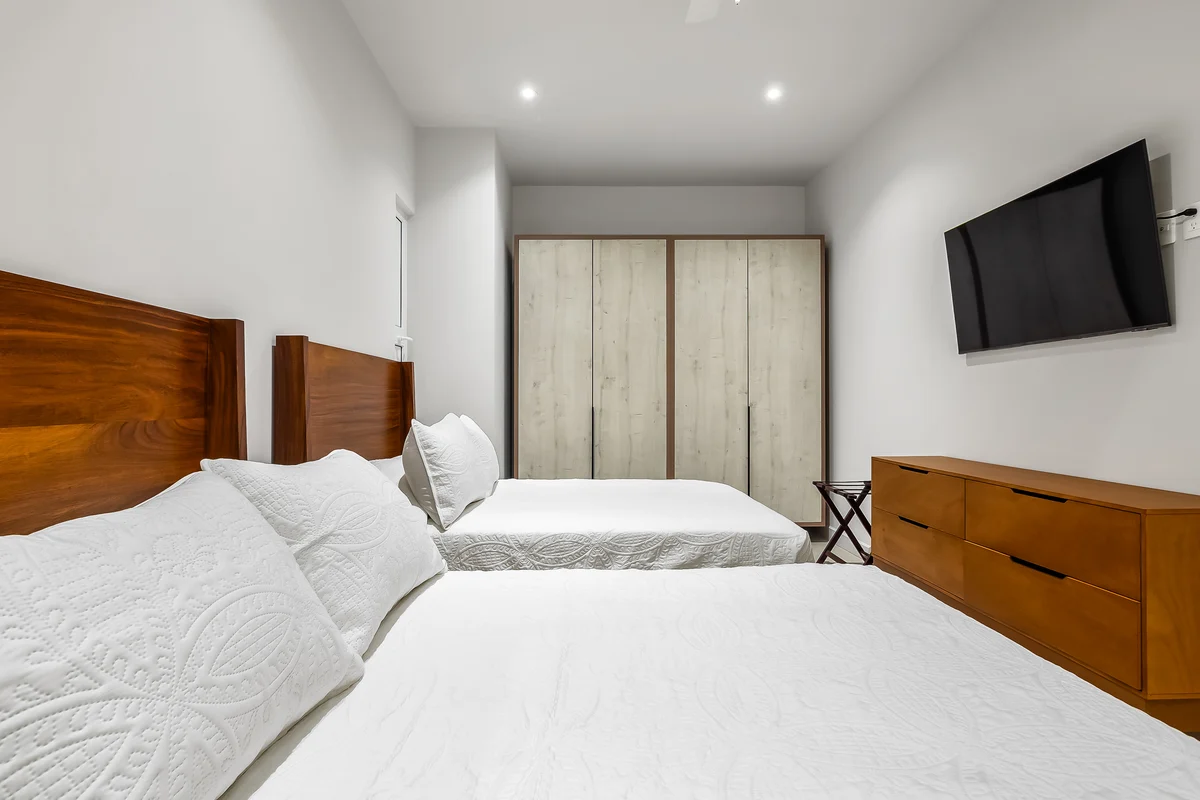 Bedroom 3 image 1