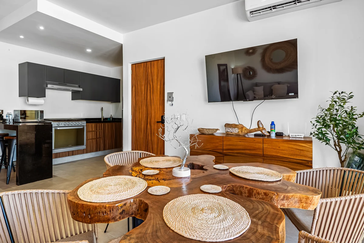 Araquuna F203 property photo 3