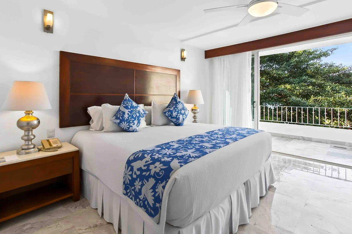 Bedroom 1 image 1