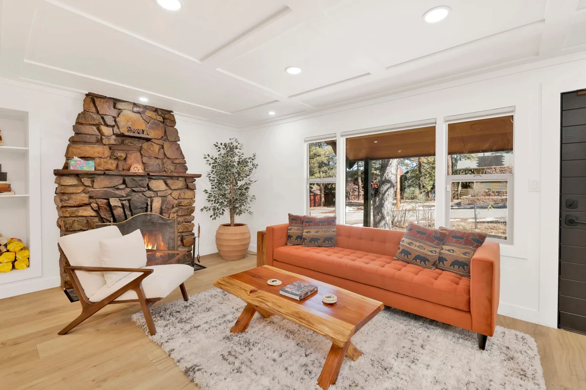 Property in Big Bear Lake property photo 2