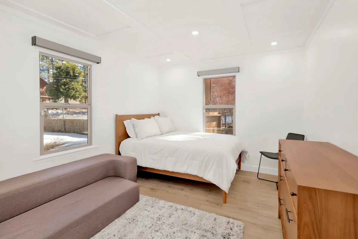 Bedroom 1 image 1