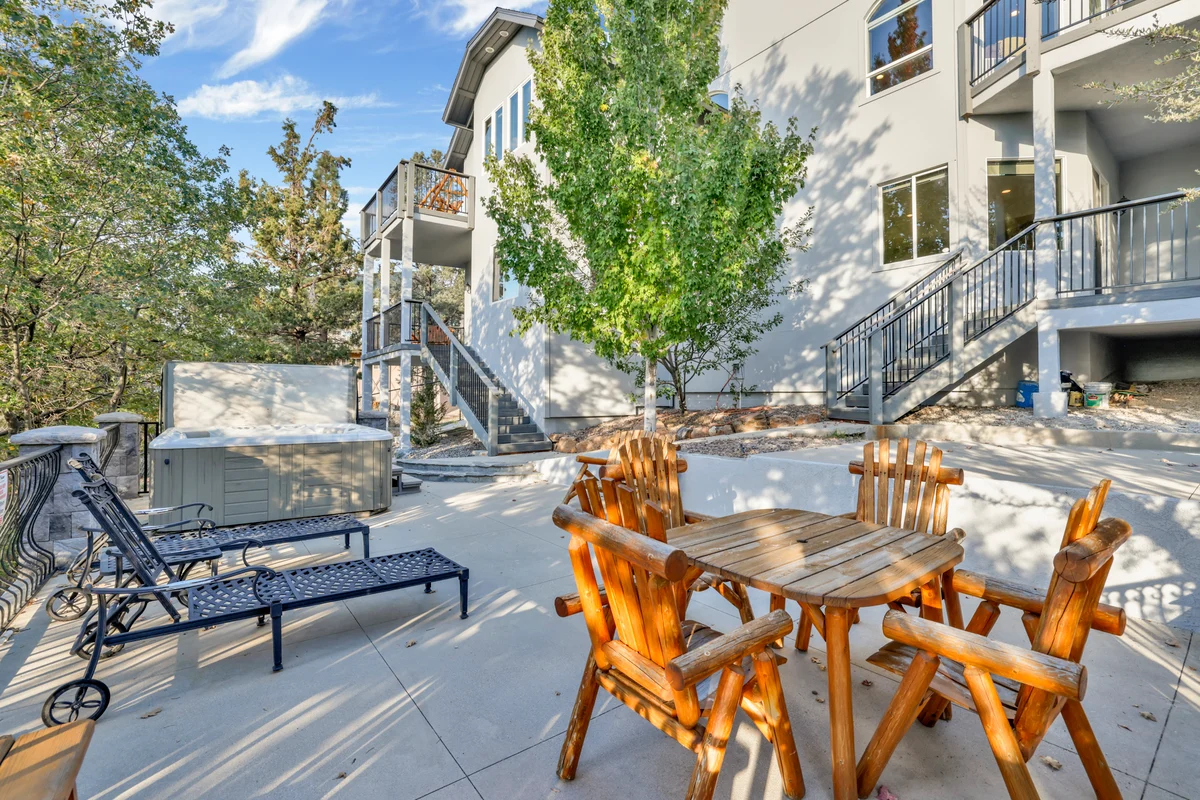 Property in Big Bear Lake property photo 4