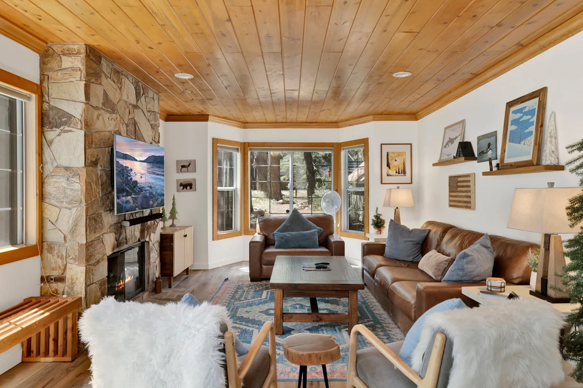 Property in Big Bear Lake property photo 5