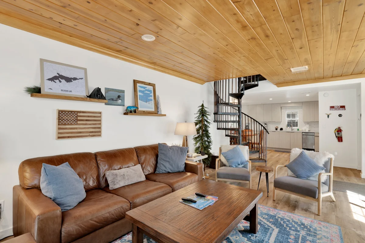 Property in Big Bear Lake property photo 3