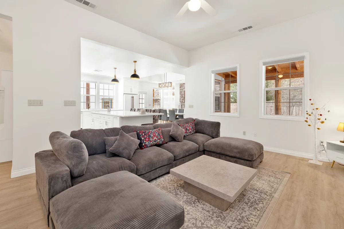 Property in Big Bear Lake property photo 3