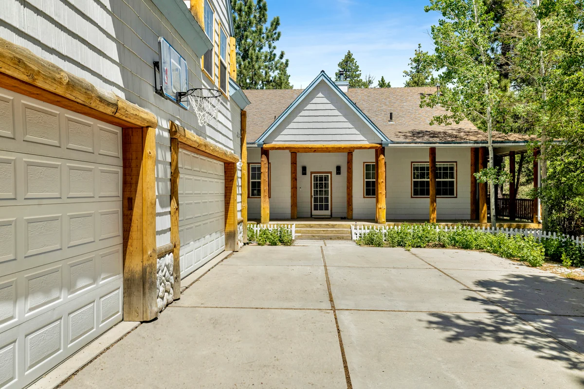 Property in Big Bear Lake property photo 2