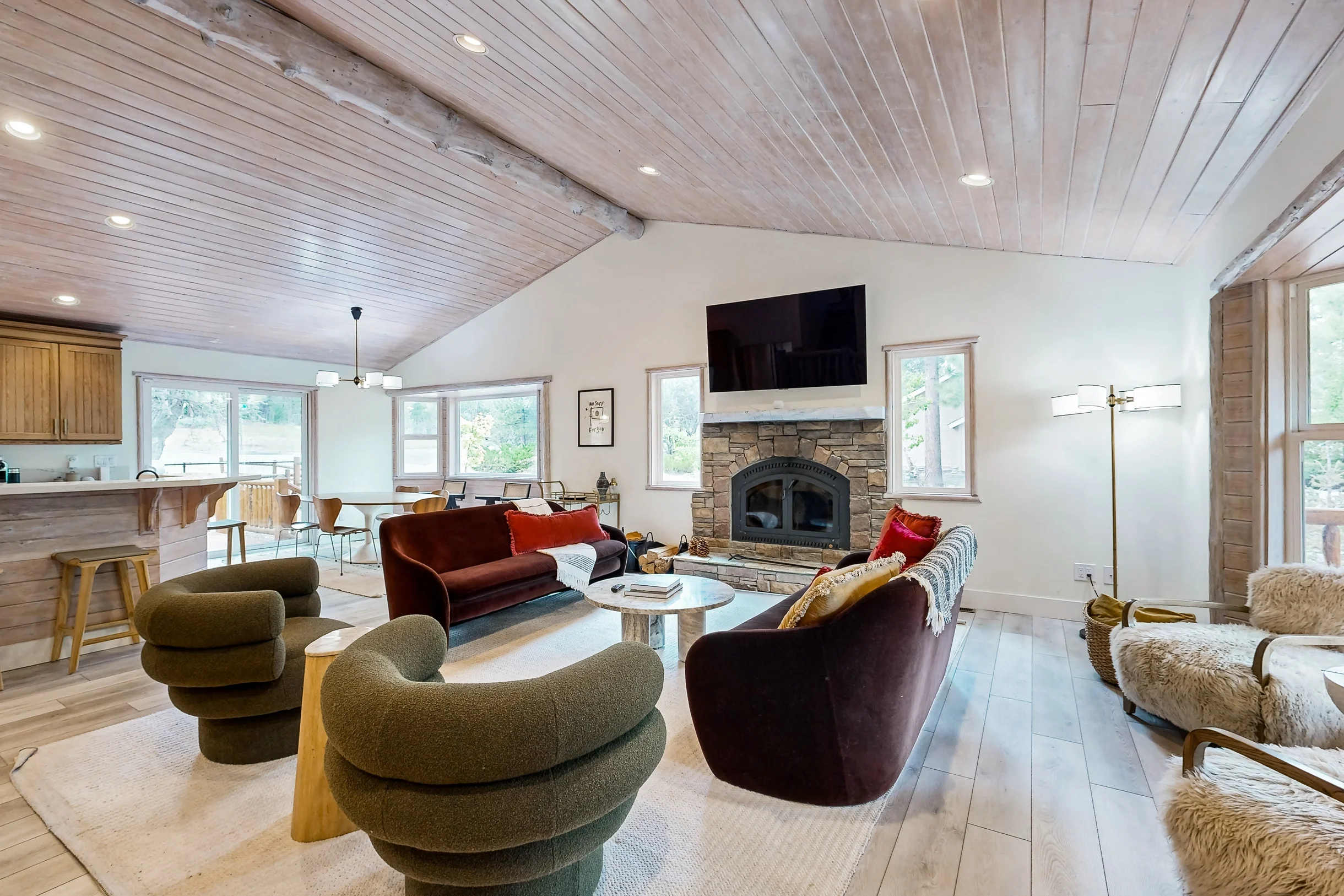 Property in Big Bear Lake property photo 4