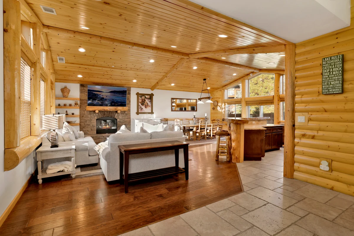 Property in Big Bear Lake property photo 4