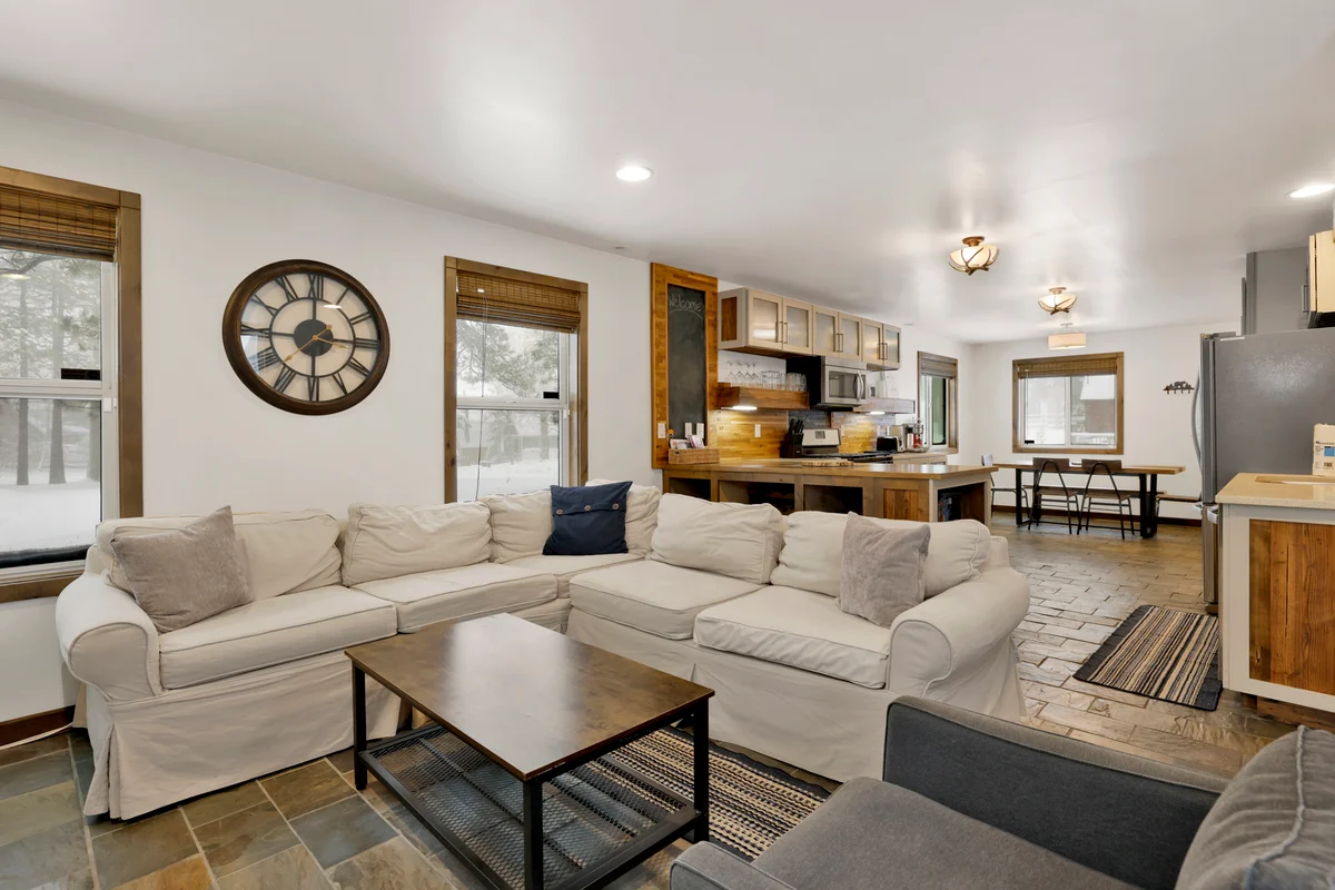 Property in Big Bear Lake property photo 3