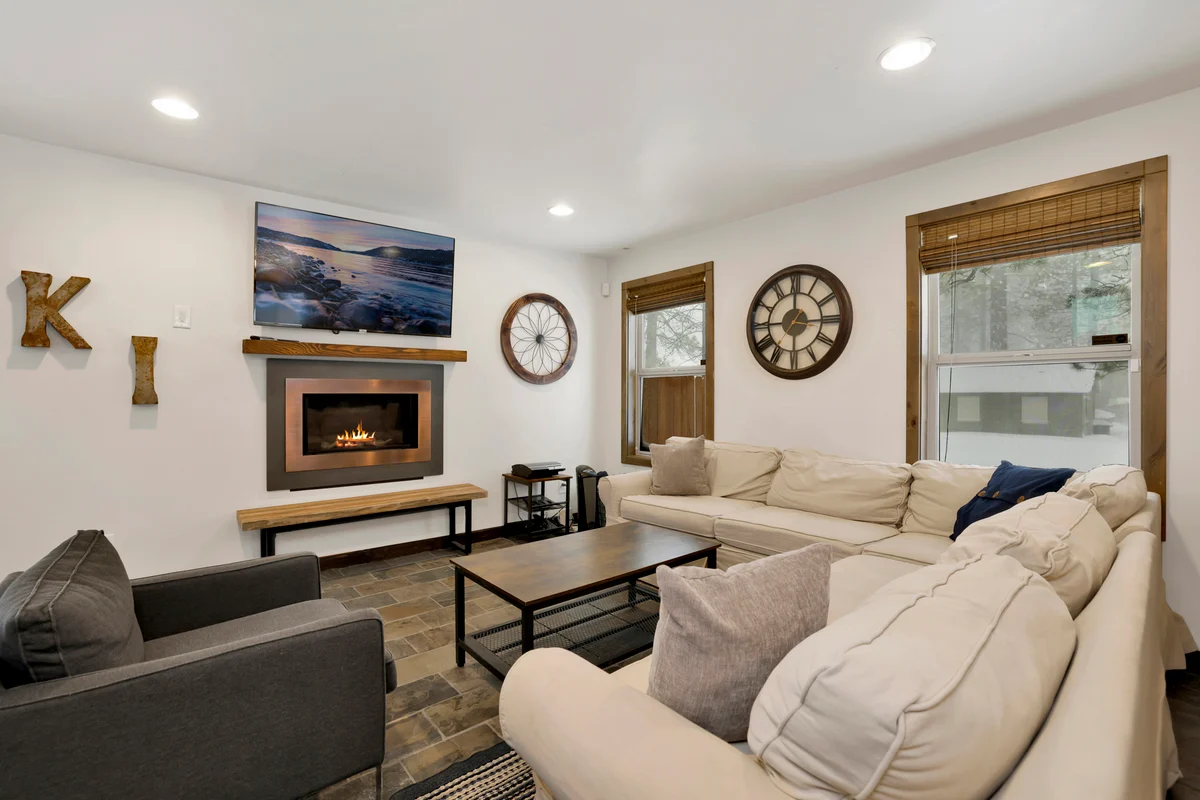Property in Big Bear Lake property photo 5