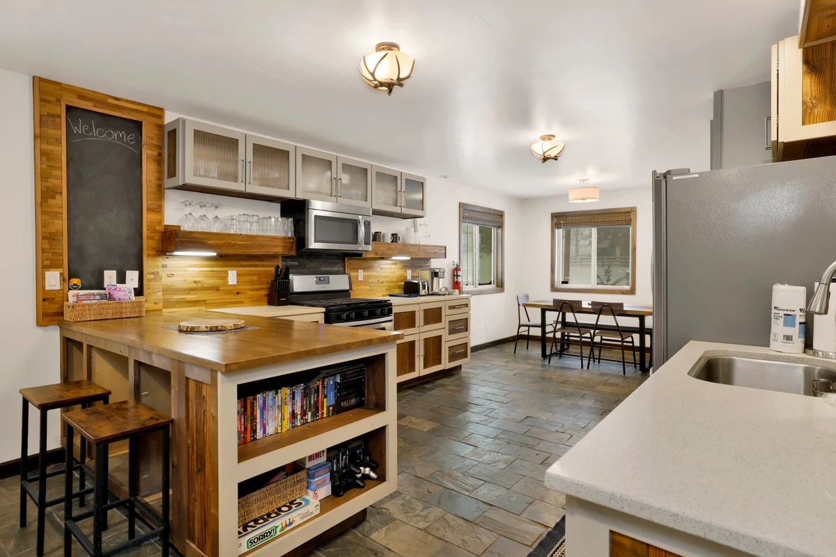 Property in Big Bear Lake property photo 4