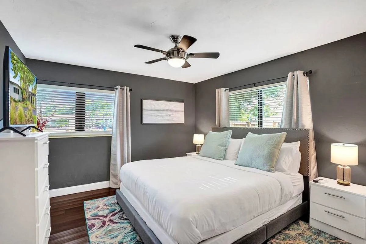 Home in Wilton Manors property photo 3