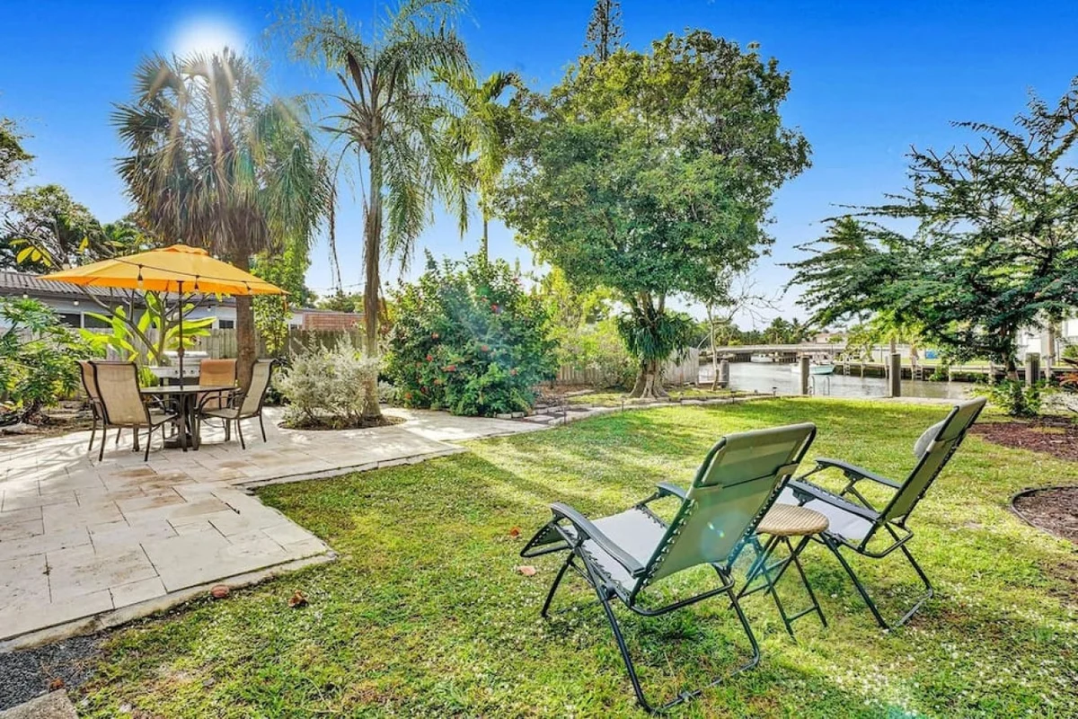 Home in Wilton Manors property photo 2