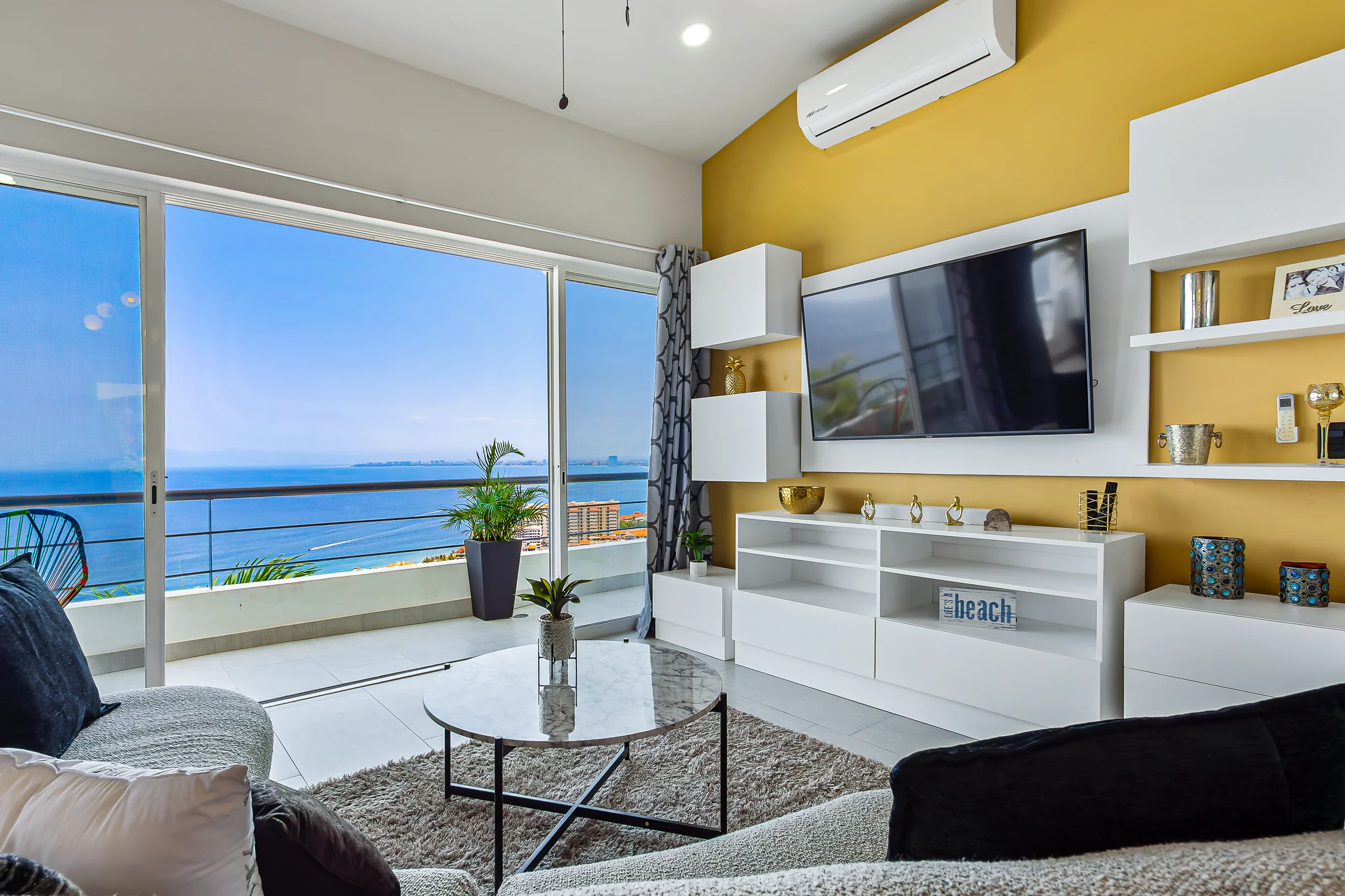Apartment in Puerto Vallarta property photo 1