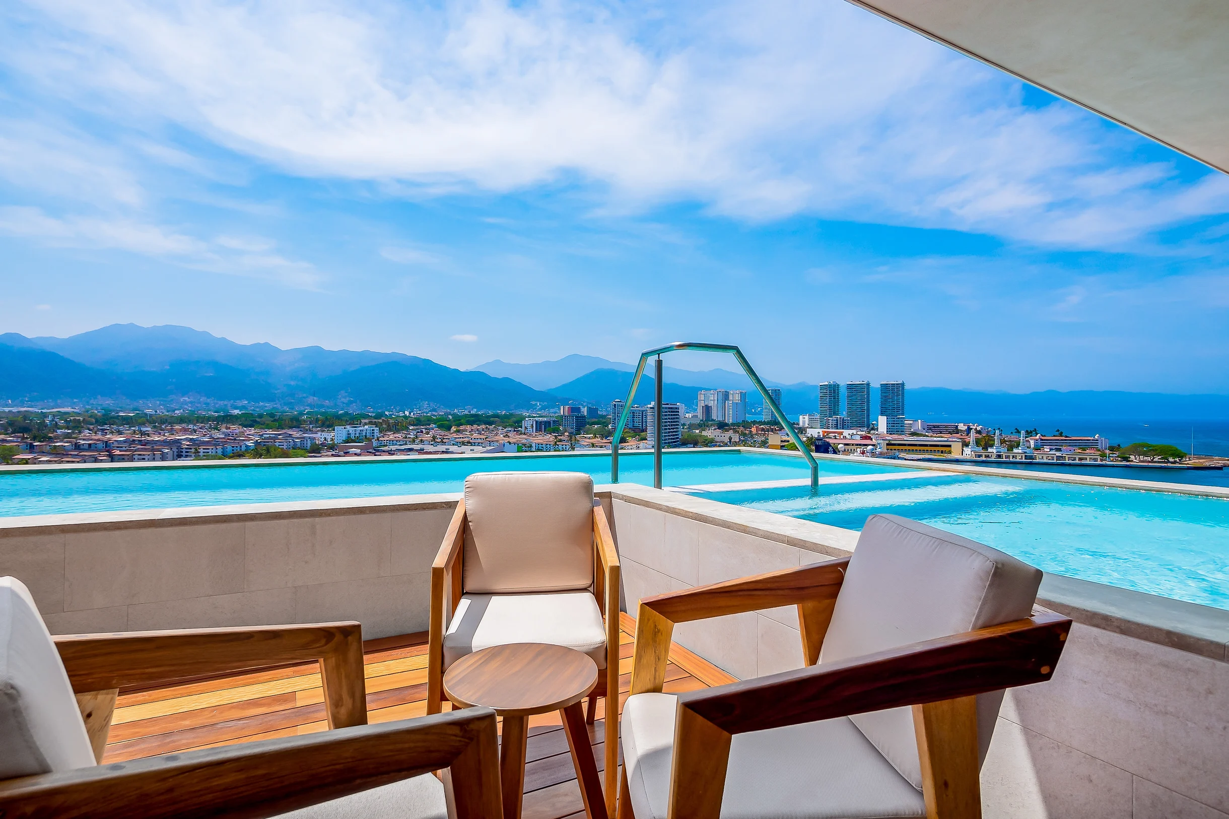 Condo in Puerto Vallarta property photo 2