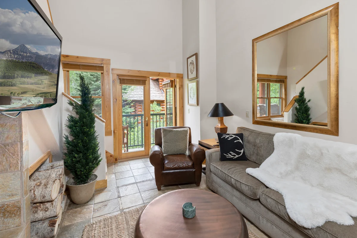 Condo in Mountain Village property photo 3