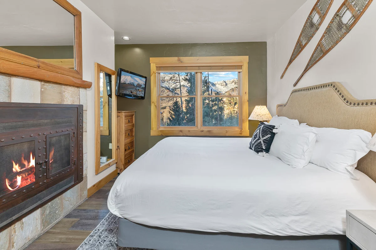 Apartment in Mountain Village property photo 2